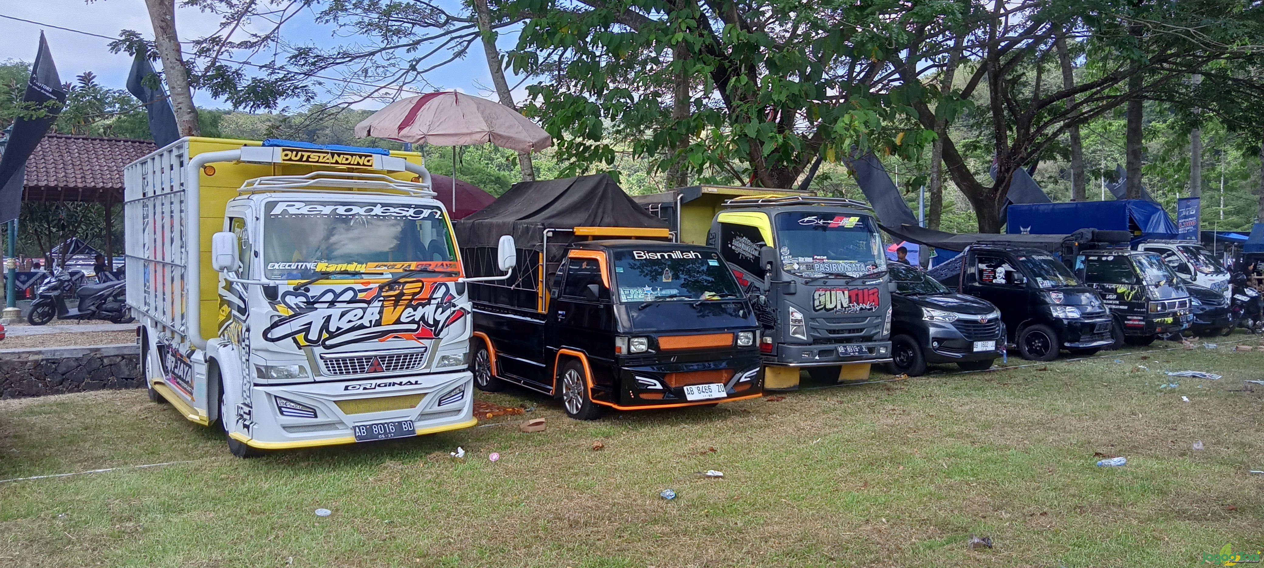 Kemeriahan Kopdarnas Mitsubishi L300 Bestienya Niaga di Candi Banyunibo, Prambanan, Sleman, Yogyakarta 