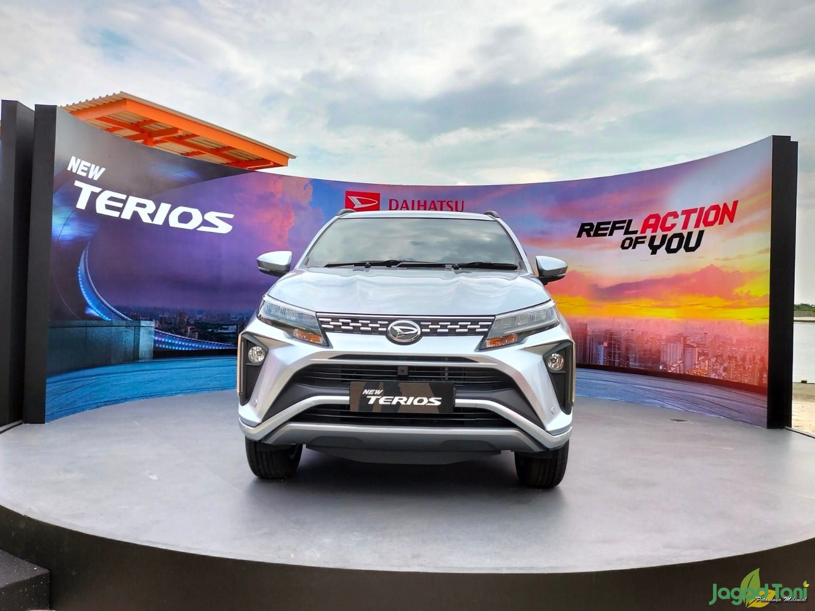 Daihatsu New Terios, Siap Menjelajahi Perkebunan