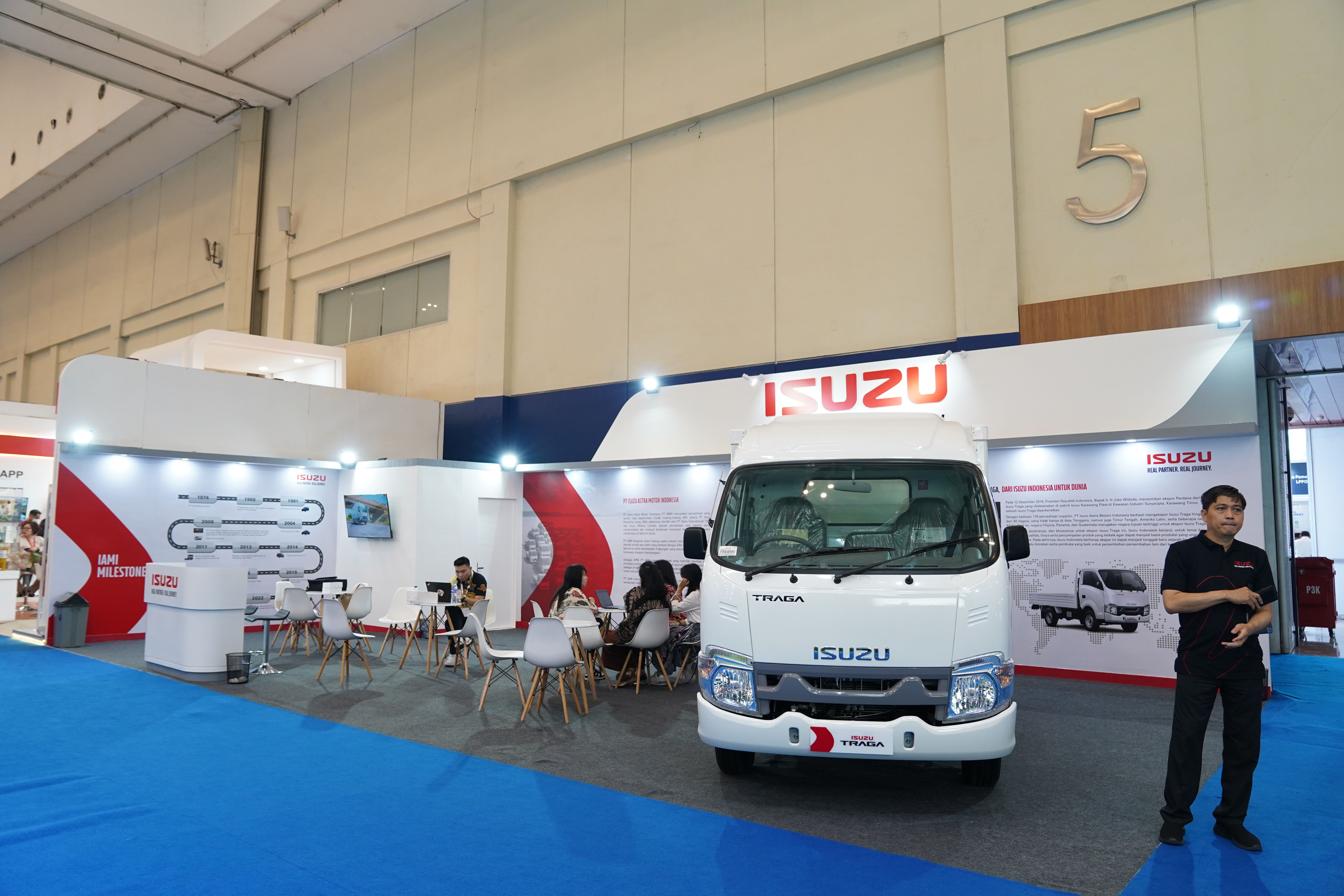 Isuzu Traga hadir di Trade Expo Indonesia 2023