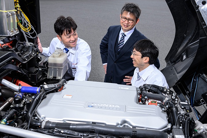 Honda Jalin Kerjasama Dengan Isuzu Dalam Uji Coba Truk Berbahan Bakar Hidrogen di Jepang