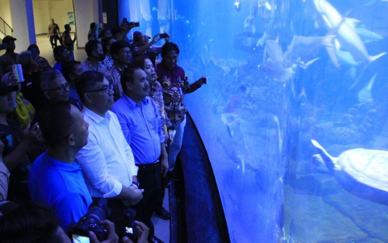 uploads/news/2022/12/aquarium-indonesia-di-pangandaran-2693419eaa512f8.jpeg