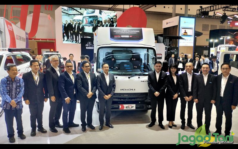 uploads/news/2024/07/isuzu-tawarkan-solusi-lengkap-64722b765b0bf2f.jpg