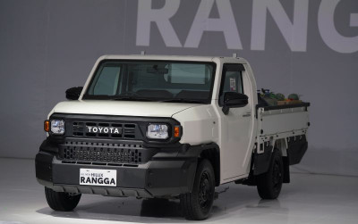 uploads/news/2024/10/all-new-hilux-rangga-hadir-79509e5b390c17a_400.JPG