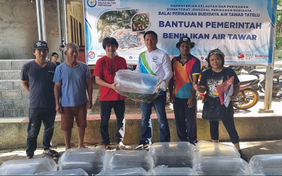 uploads/news/2025/04/21-juta-benih-ikan-75386da65a9d4a0_400.jpg