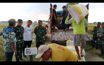 uploads/news/2025/04/bulog-mojokerto-serap-gabah-279602f2902531d_400.jpeg