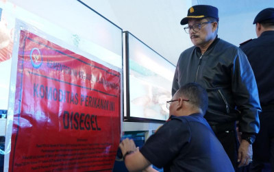 uploads/news/2025/04/kkp-setelah-penjual-arwana-54582740efd0aaf_400.jpg