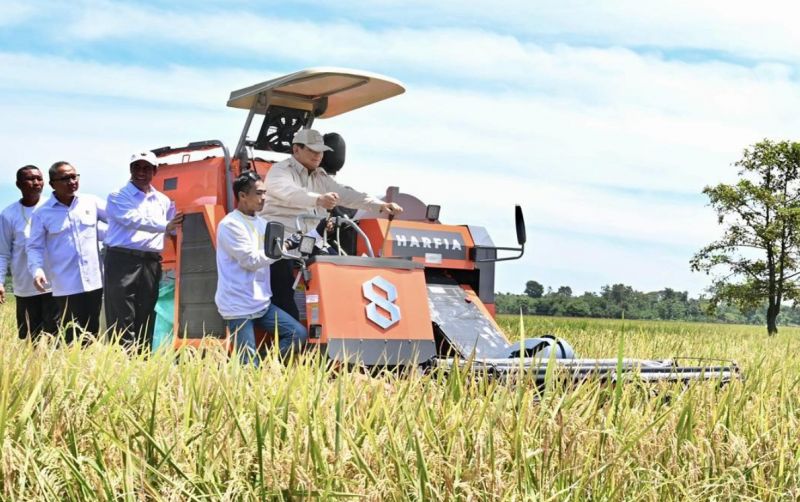 Prabowo Pimpin Panen Raya Serentak Di 14 Pro uploads/news/2025/04/prabowo-pimpin-panen-raya-73799f8164f7810.png