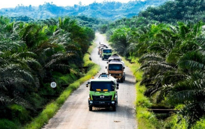 uploads/news/2025/05/industri-sawit-pilar-pembangunan-23546dbe4b73330_400.jpg