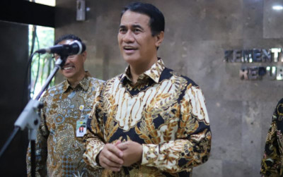 uploads/news/2025/05/stop-impor-ubi-prabowo-33391b6a586061f_400.jpeg
