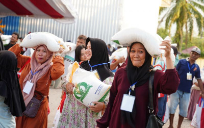 uploads/news/2025/06/bantuan-pangan-beras-diklaim-456497b035a121d_400.jpeg