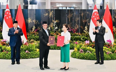 uploads/news/2025/06/indonesia-singapura-sepakat-kerja-33724ade91636ac_400.jpg
