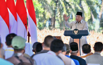 uploads/news/2025/06/pangan-melimpah-prabowo-apresiasi-7198486d43c46e8_400.jpeg