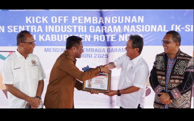 uploads/news/2025/06/pembangunan-sentra-garam-rote-87945c70d6be046_400.jpg