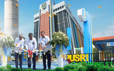 uploads/news/2025/06/pusri-resmikan-charging-station-536052fd96526d8_400.jpg