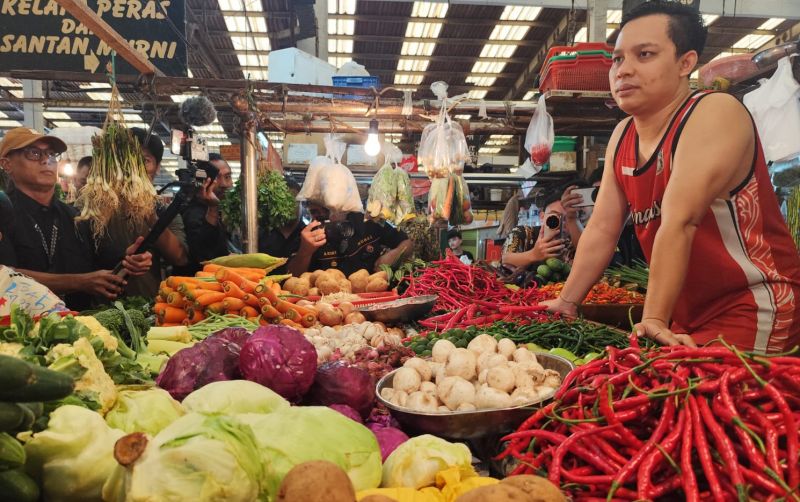 uploads/news/2026/06/jateng-antisipasi-gejolak-harga-4920189a0a1676a.jpeg