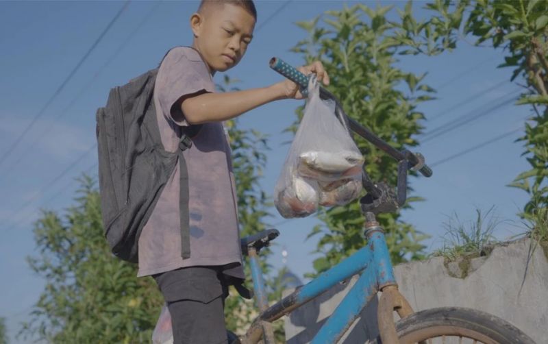 uploads/news/2026/08/kisah-bocah-penjual-ikan-18576062c7c5dbe.jpeg
