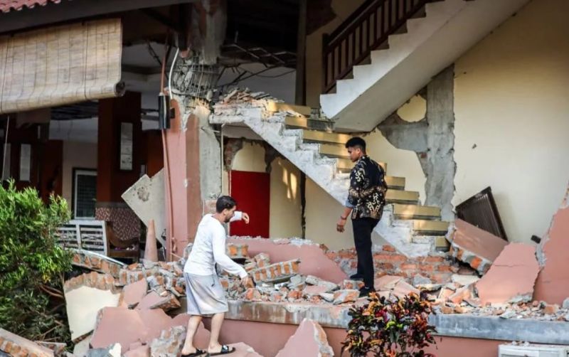 uploads/news/2026/08/peringatan-tsunami-berakhir-nelayan-40981e80ec60986.jpg